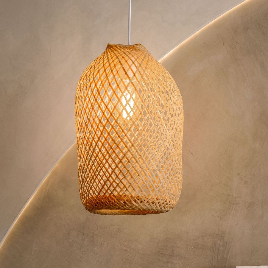 Lampu Gantung Anyaman Bambu